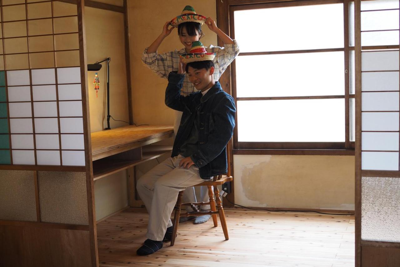 岡邸 Tonosho (Kagawa) Exterior foto