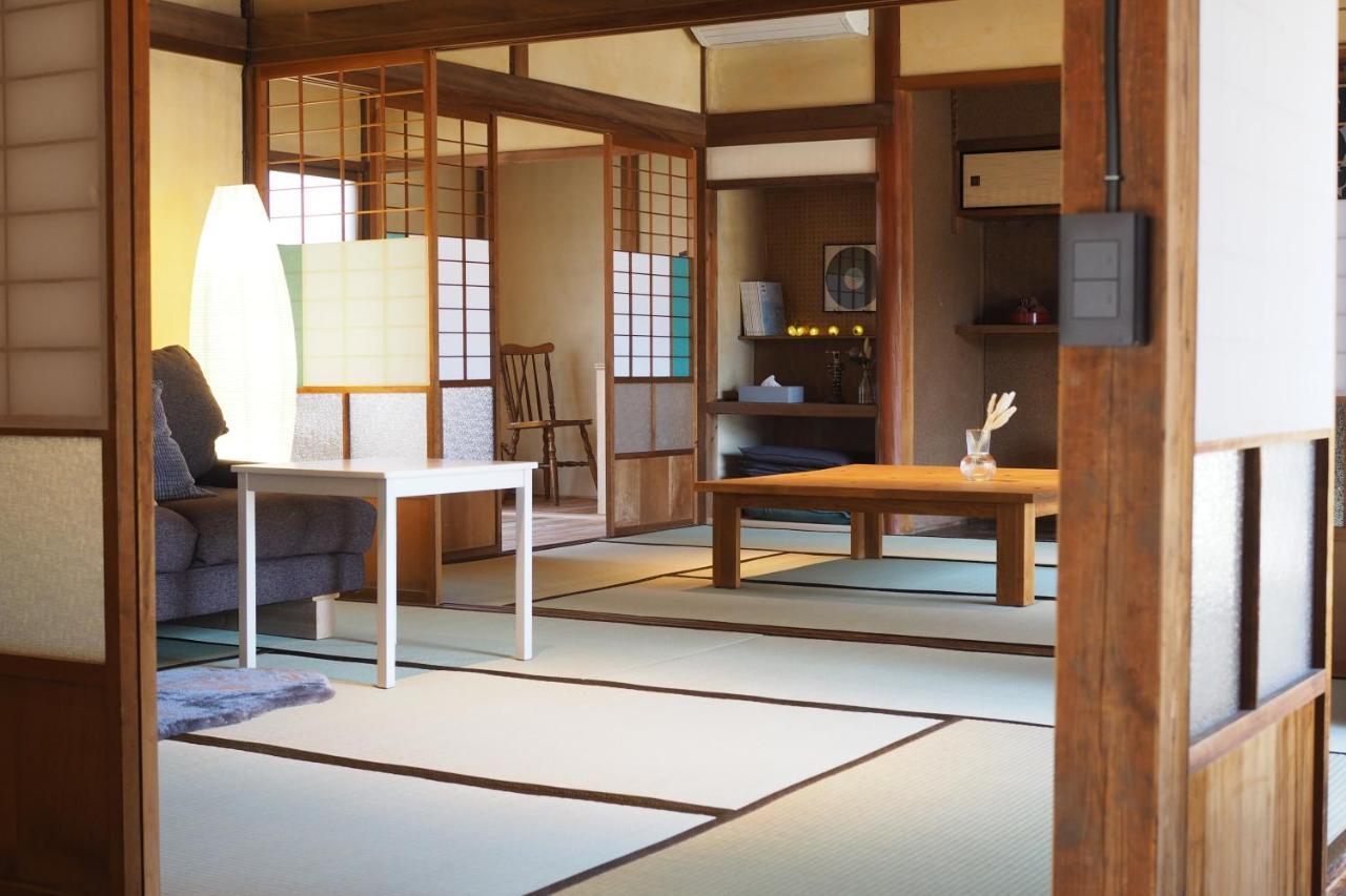 岡邸 Tonosho (Kagawa) Exterior foto