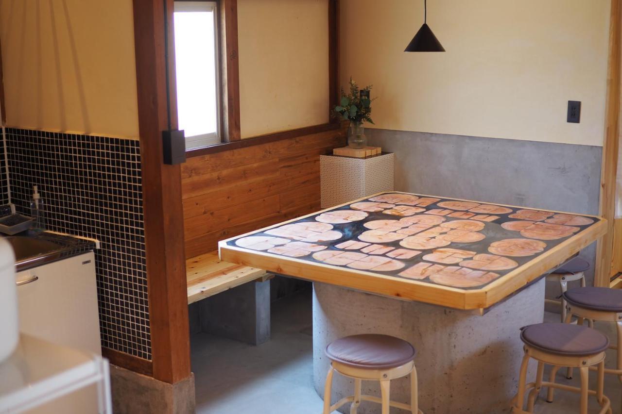 岡邸 Tonosho (Kagawa) Exterior foto