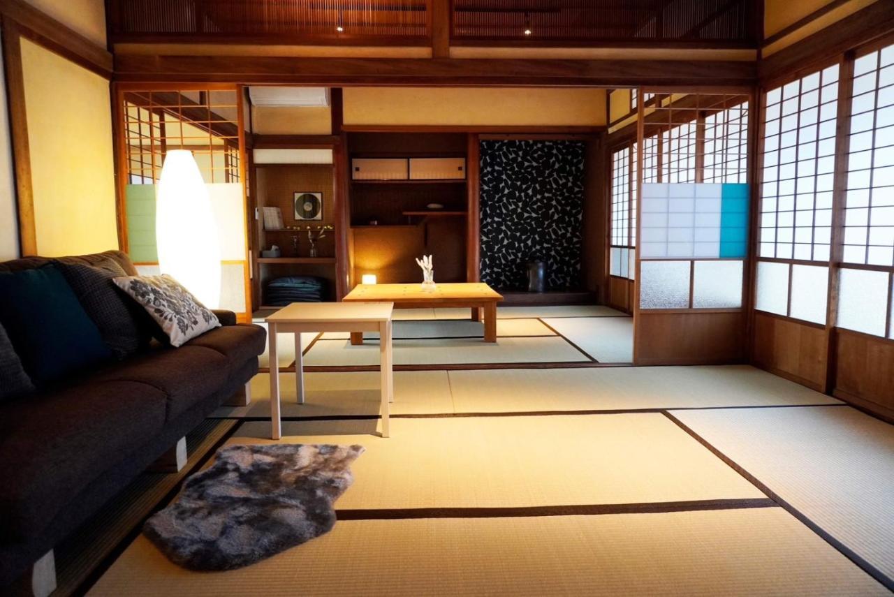 岡邸 Tonosho (Kagawa) Exterior foto